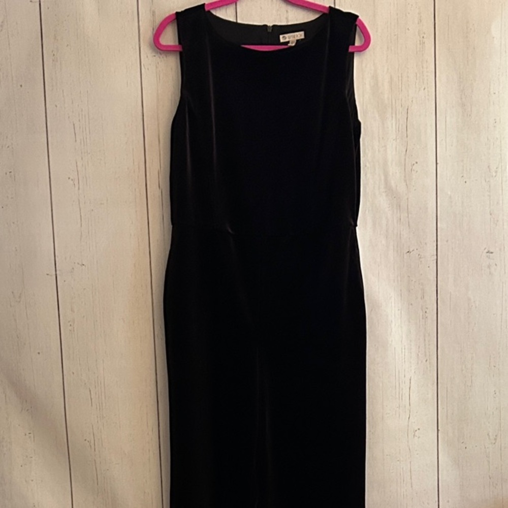 Dark Plum Velvet Sleeveless Jumpsuit